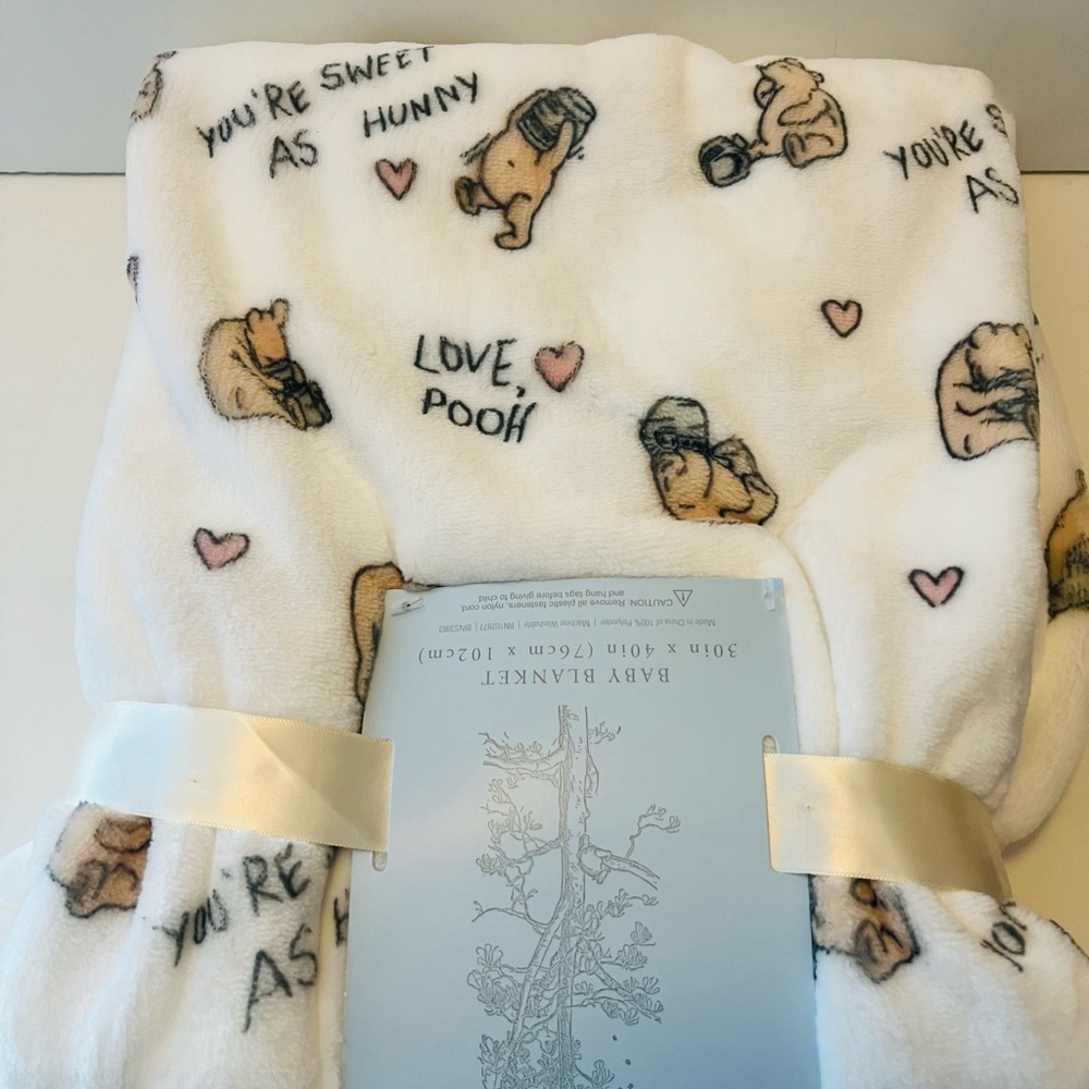 Winnie the Pooh Bear Collection Pooh Baby Blanket Love You're Sweet as Hunny - Picture 8 of 12